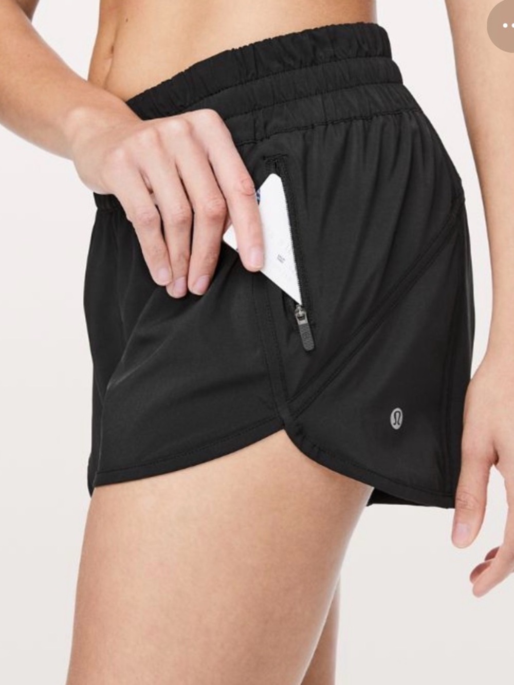 Lululemon Tracker Short V *4"